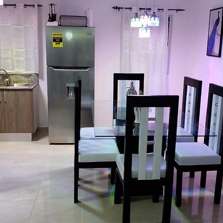 Premium Apartment Сантьяго-де-лос-Кабальерос Экстерьер фото