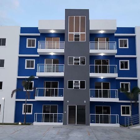 Premium Apartment Сантьяго-де-лос-Кабальерос Экстерьер фото