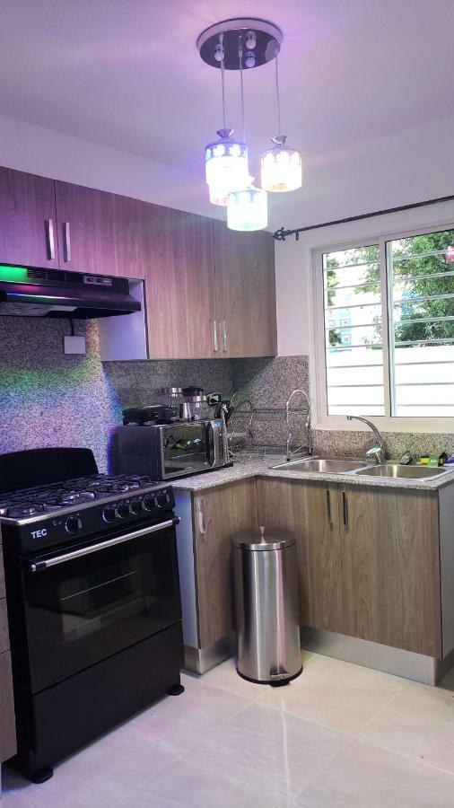 Premium Apartment Сантьяго-де-лос-Кабальерос Экстерьер фото